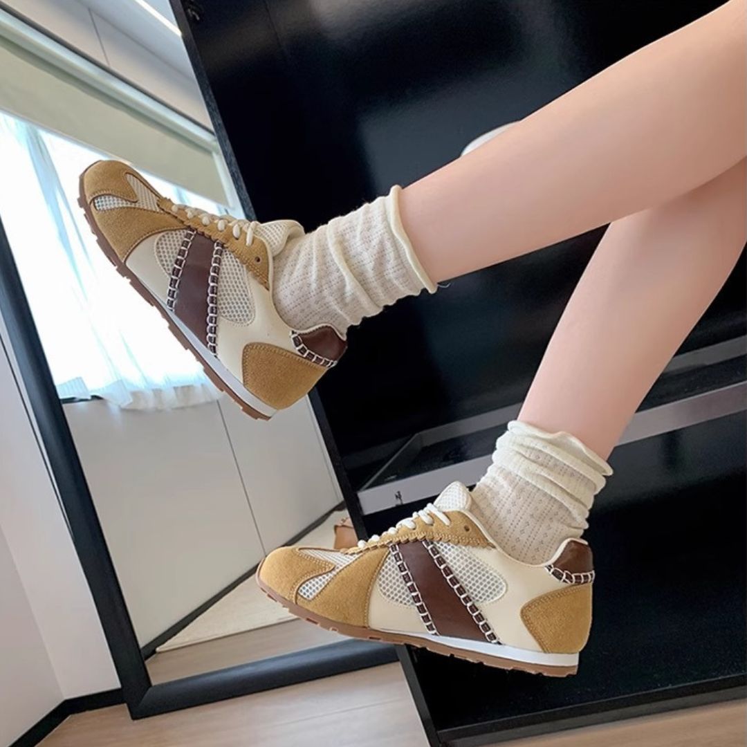 Summer Lightweight Mesh Breathable Casual Sneakers