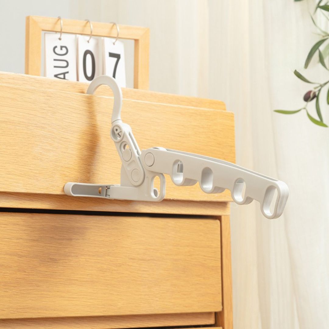 5-Hook Foldable Portable Clothes Hanger (Min. 2 pcs)
