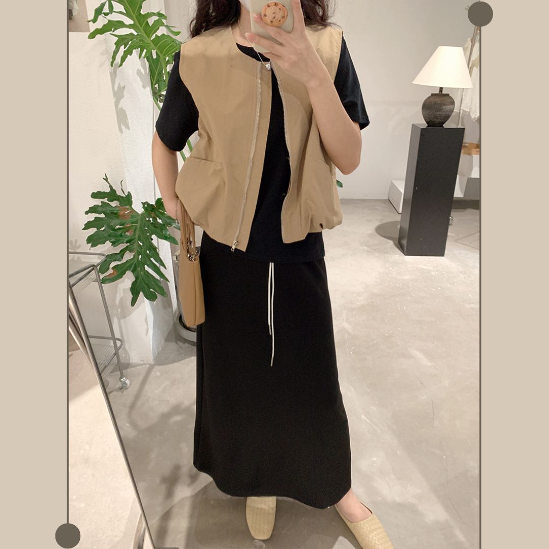 女士簡約斜口袋拉鍊背心