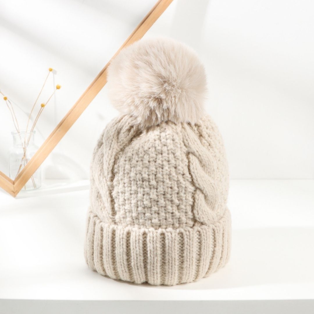New Winter Pompom Thick Plush Cap