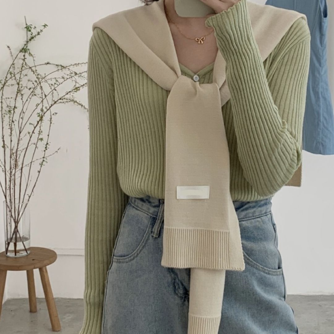 ファッショナブルなショルダースカーフ