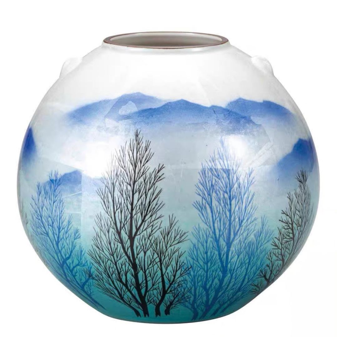 Kutani Silver Decor Tree Grove Vase