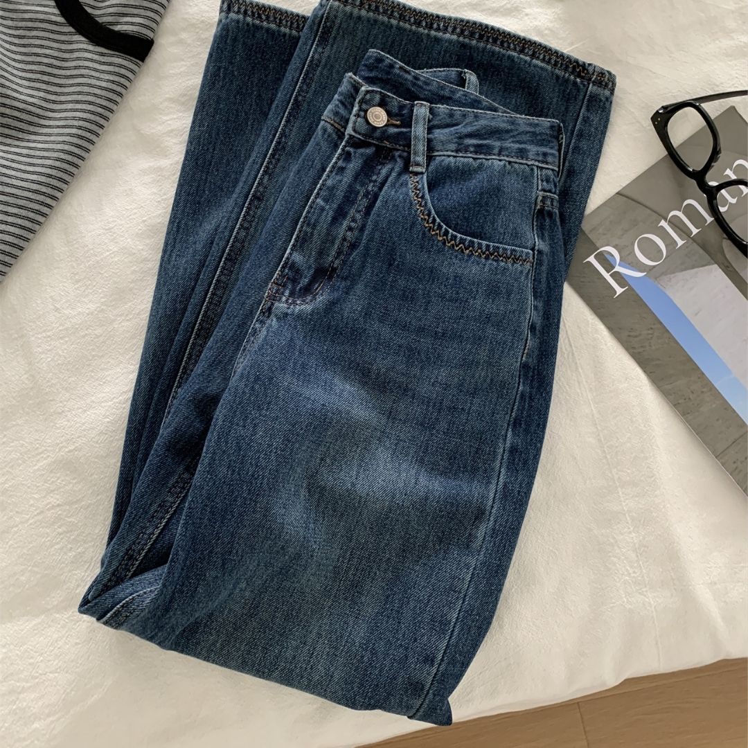 Straight-Leg Denim Jeans with Embroidered Pocket Detail