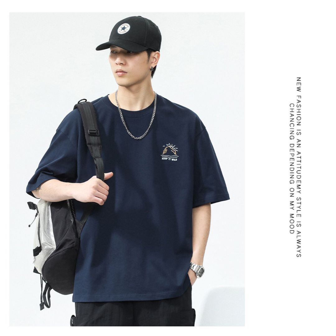 街頭潮男大圖案T卹