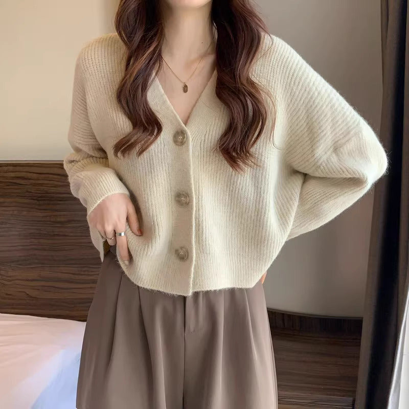 Minimalist Oversized Knit Cardigan