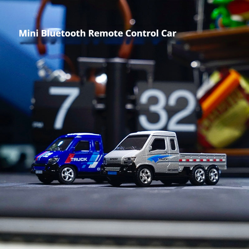 1:64 Mini Remote Control Trailer