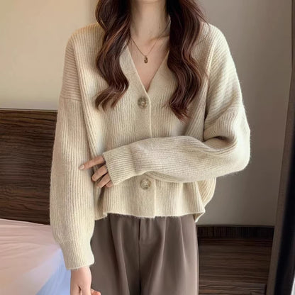 Minimalist Oversized Knit Cardigan