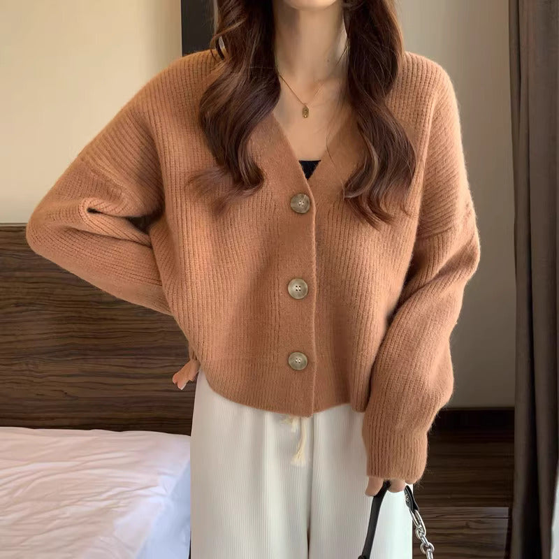 Minimalist Oversized Knit Cardigan