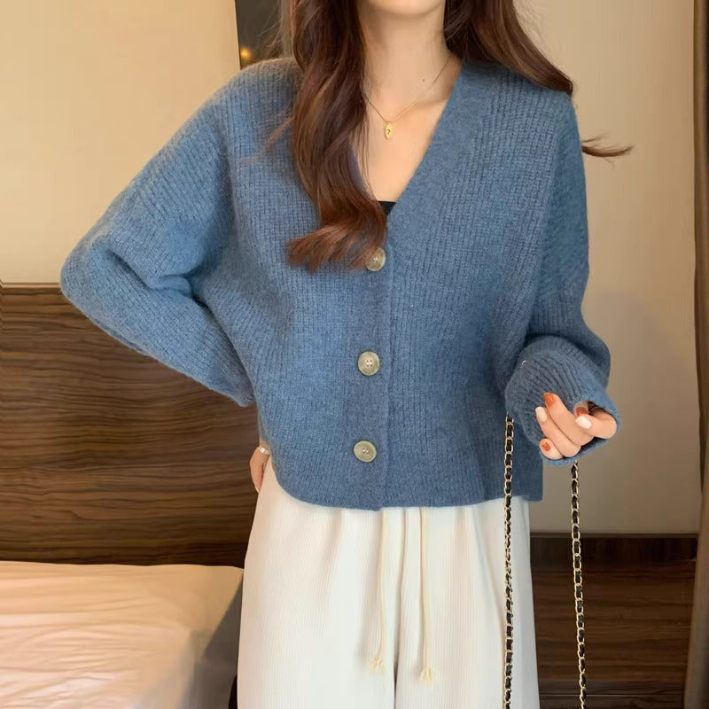 Minimalist Oversized Knit Cardigan