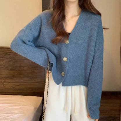 Minimalist Oversized Knit Cardigan