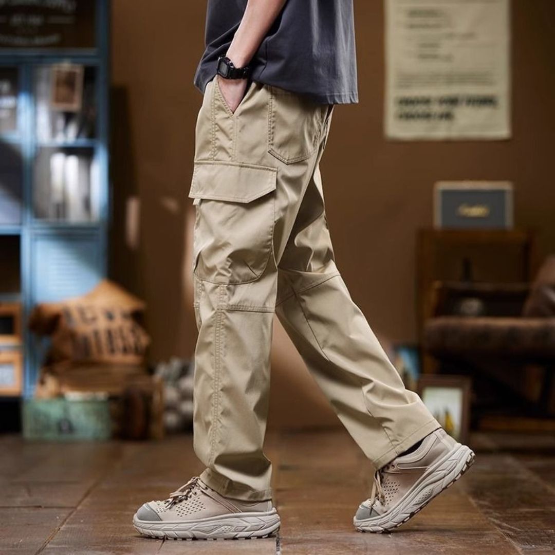 Loose Fit Straight Leg Cargo Pants