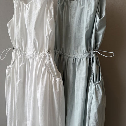 Summer Round-Neck Sleeveless Long Dress with Drawstring Waist