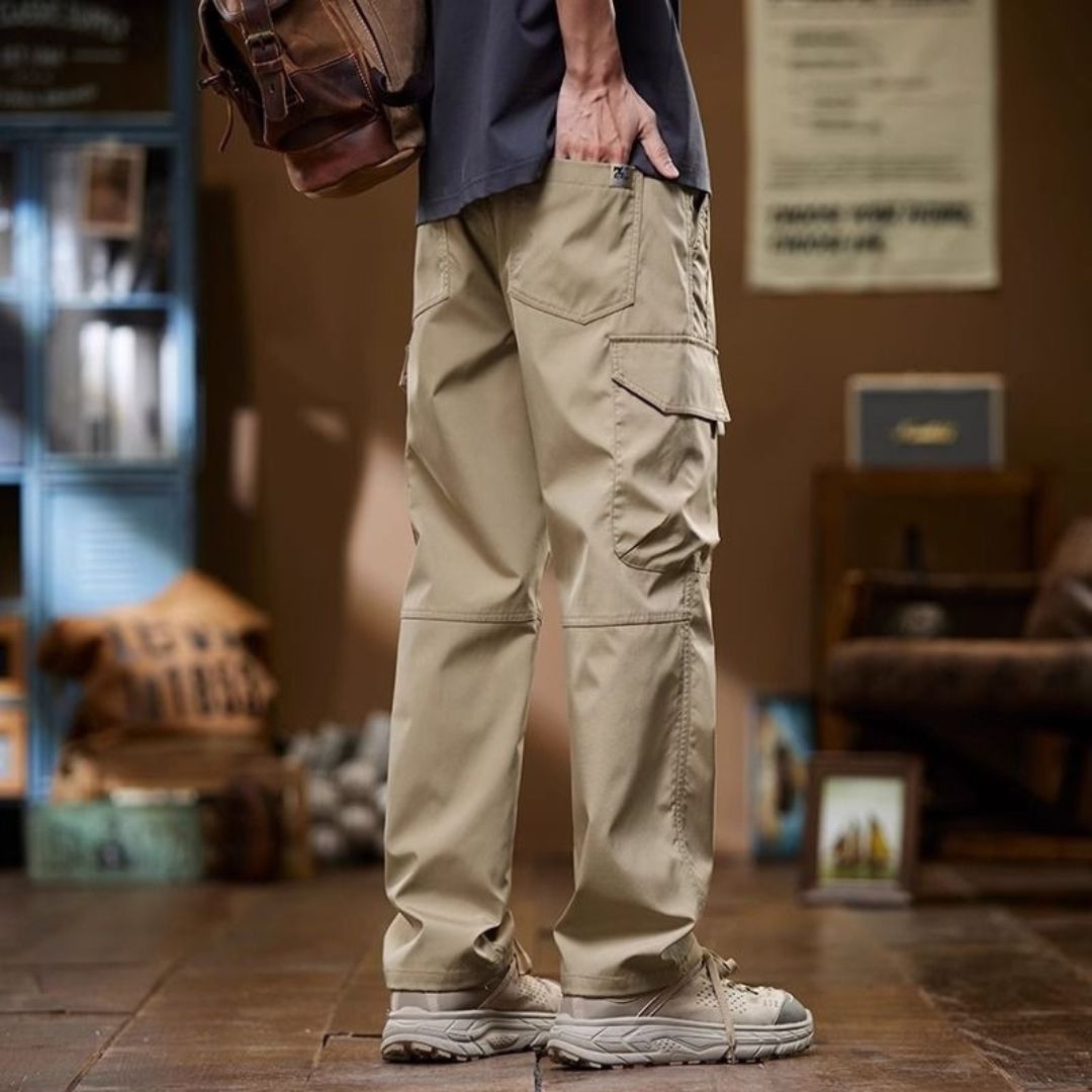 Loose Fit Straight Leg Cargo Pants