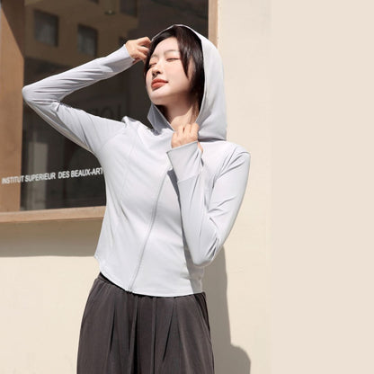 Sun-protective slim-fit sports jacket