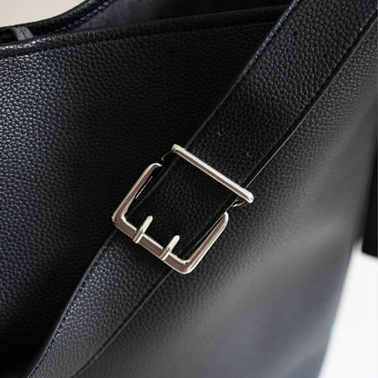 Solid Color Minimalist Large-Capacity Bucket Bag