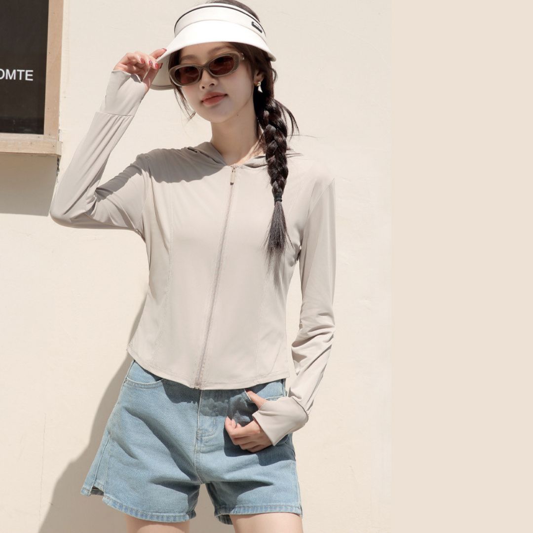 Sun-protective slim-fit sports jacket