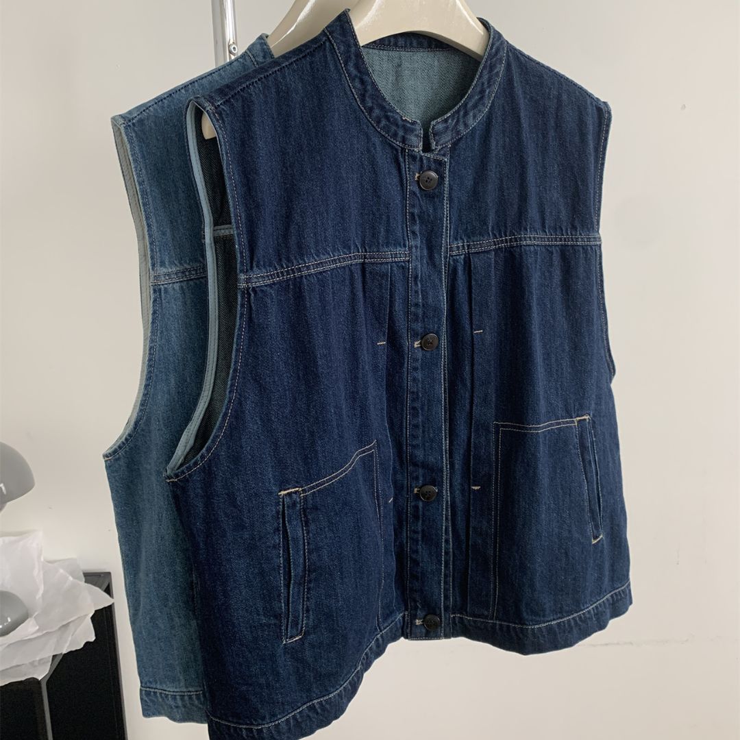 Women's Denim Sleeveless Top with Petite Mandarin Collar