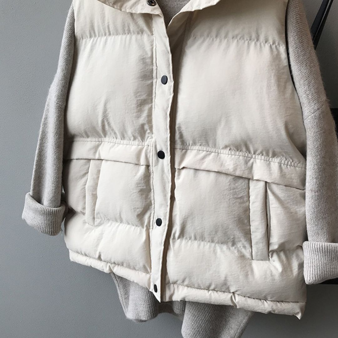 Japanese-style loose-fit quilted vest