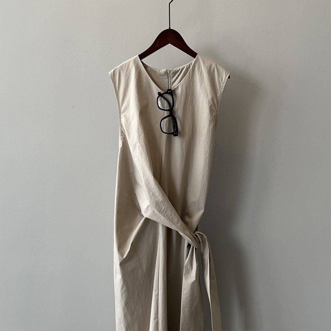 Sleeveless Long Dress with Cinched Tie-Waist Design