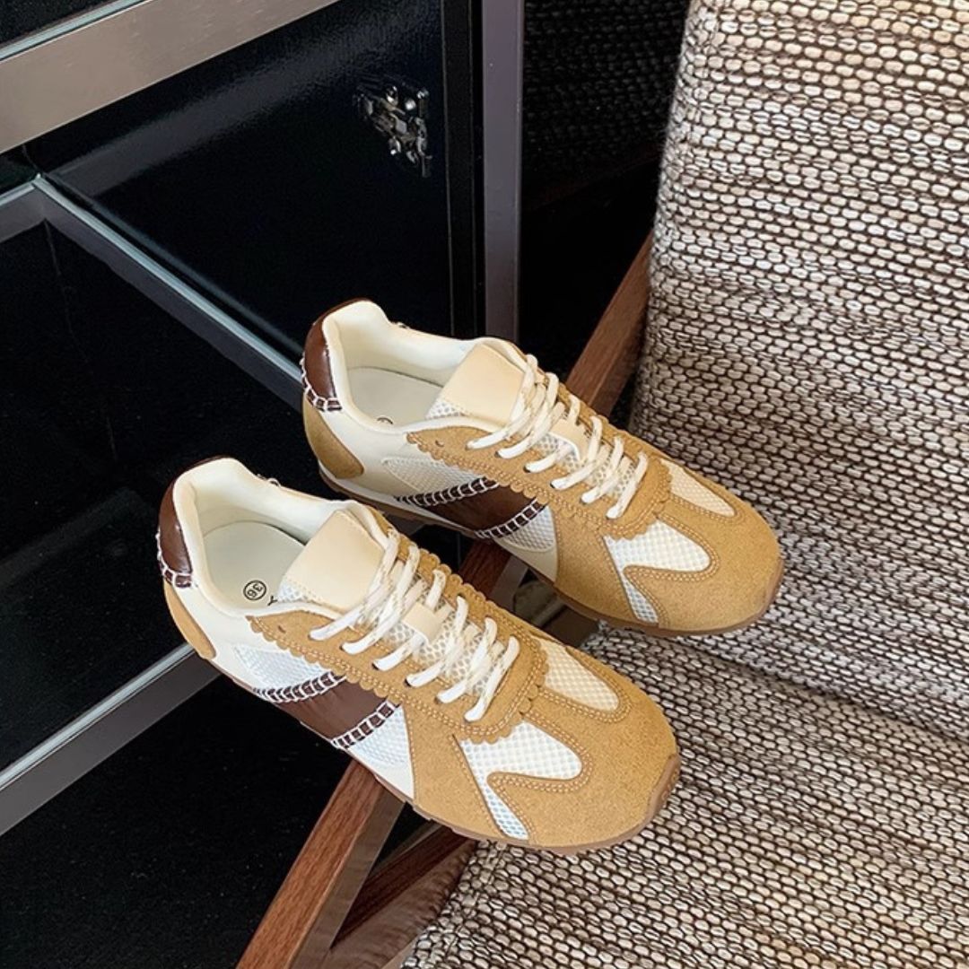 Summer Lightweight Mesh Breathable Casual Sneakers