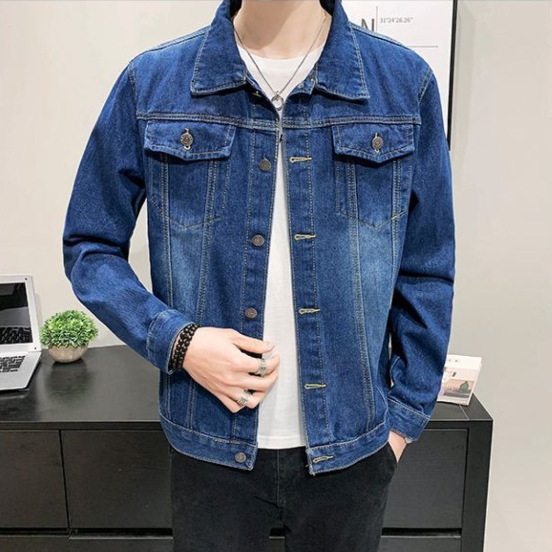 Men's slim-fit denim jacket