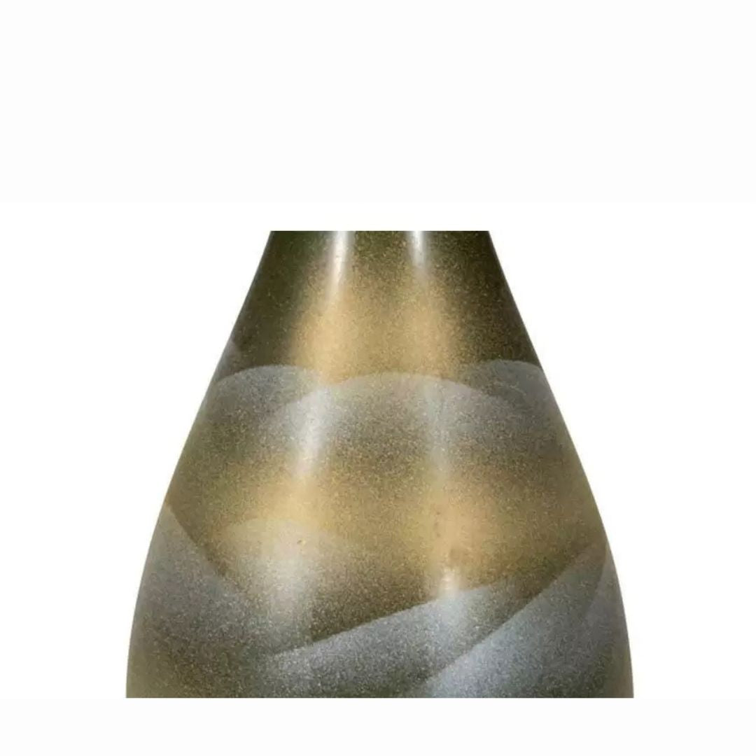 Kutani Renzan Long‑Neck Vase