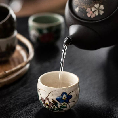 Kutani Five Grasses Floral Teacup Gift Set