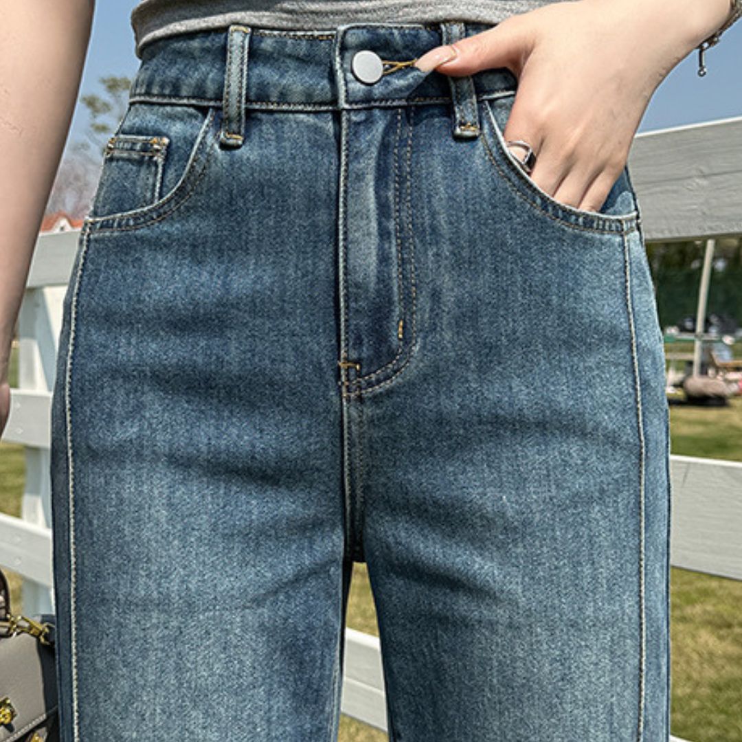新しいストレートレッグワイドレッグジーンズ