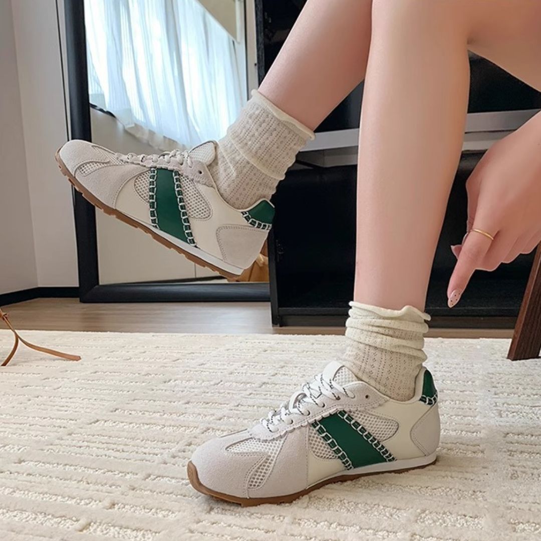 Summer Lightweight Mesh Breathable Casual Sneakers