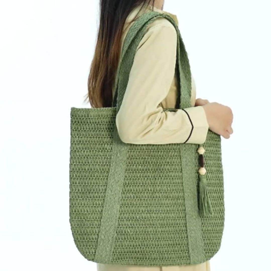 Large Capacity Straw Shoulder Bag