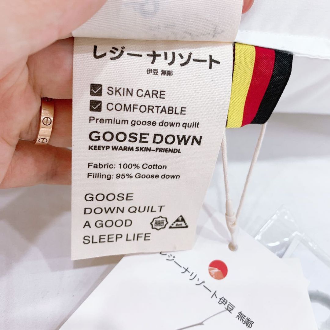 Izu Japan Neck-Support Down Pillow