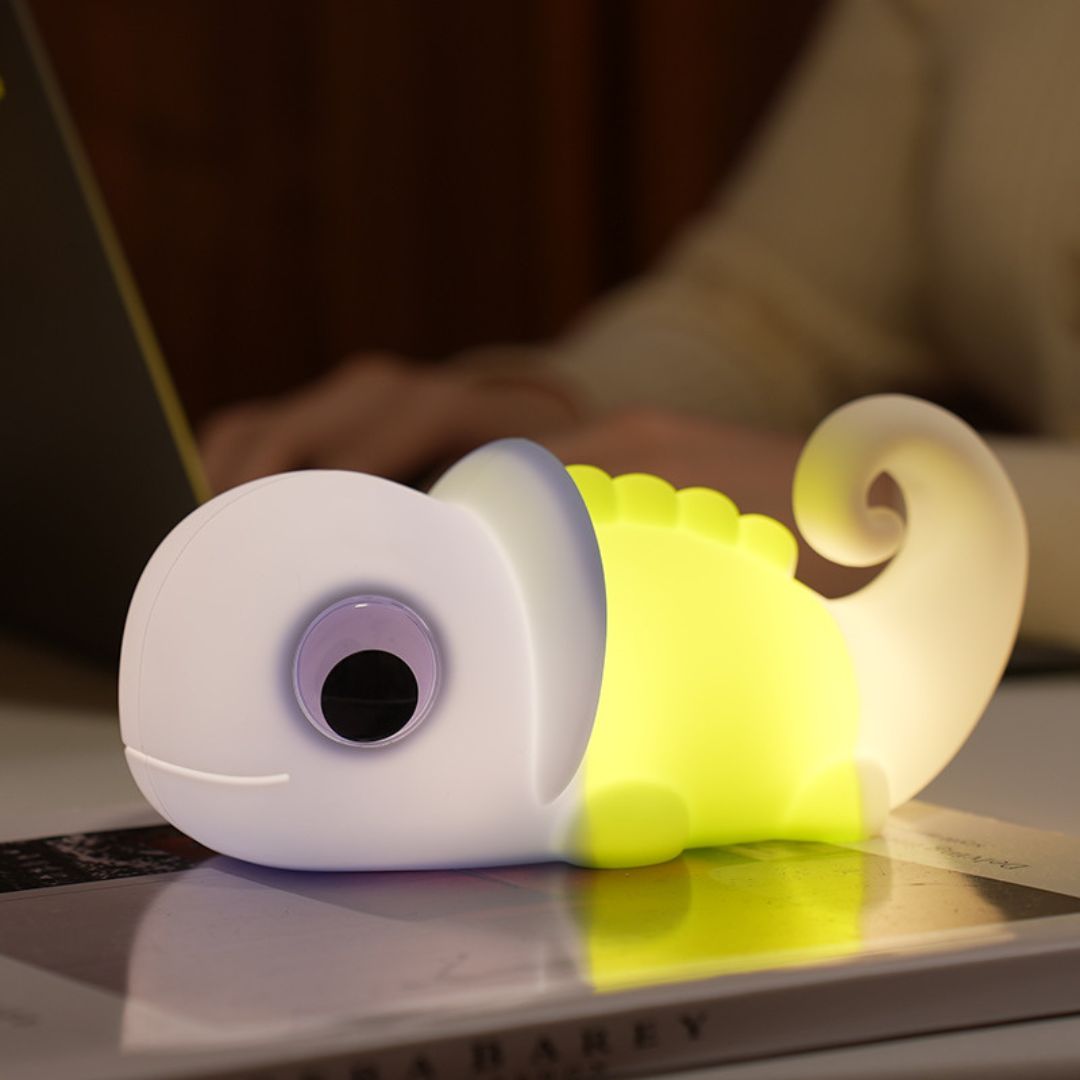 Chameleon Silicone Tap-to-Light Night Lamp