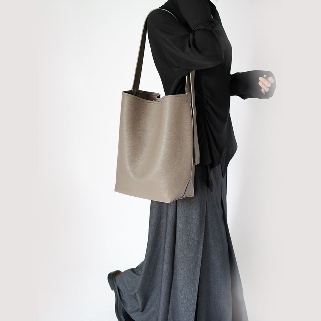 Solid Color Minimalist Large-Capacity Bucket Bag