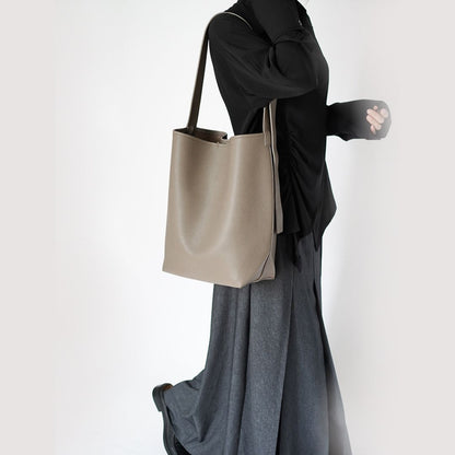 Solid Color Minimalist Large-Capacity Bucket Bag