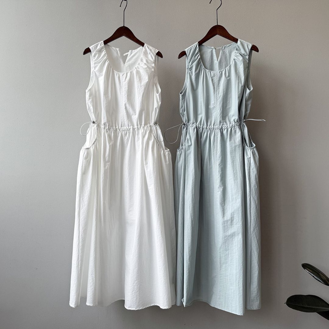 Summer Round-Neck Sleeveless Long Dress with Drawstring Waist